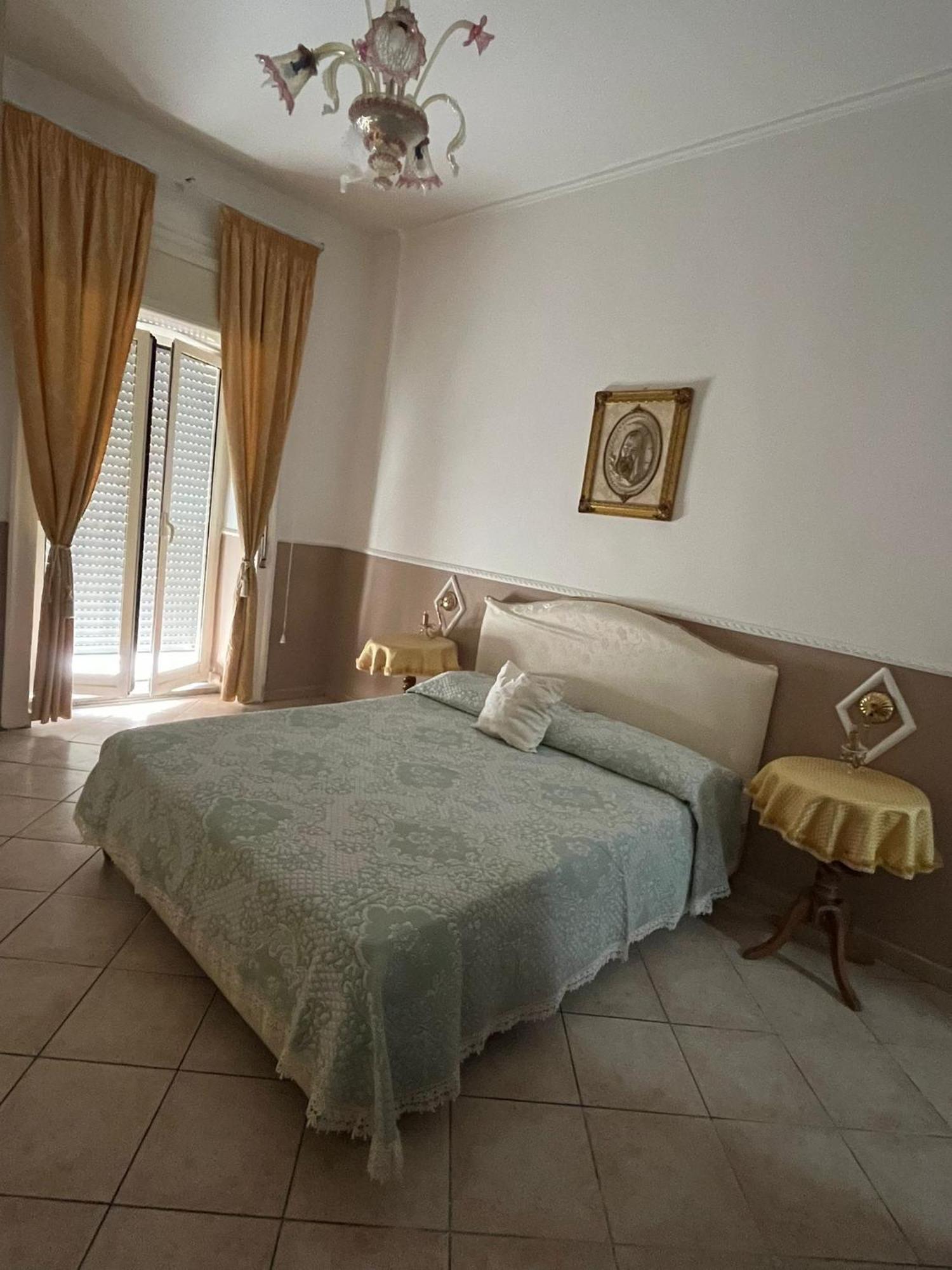 B&B San Gennaro 54 那不勒斯 外观 照片